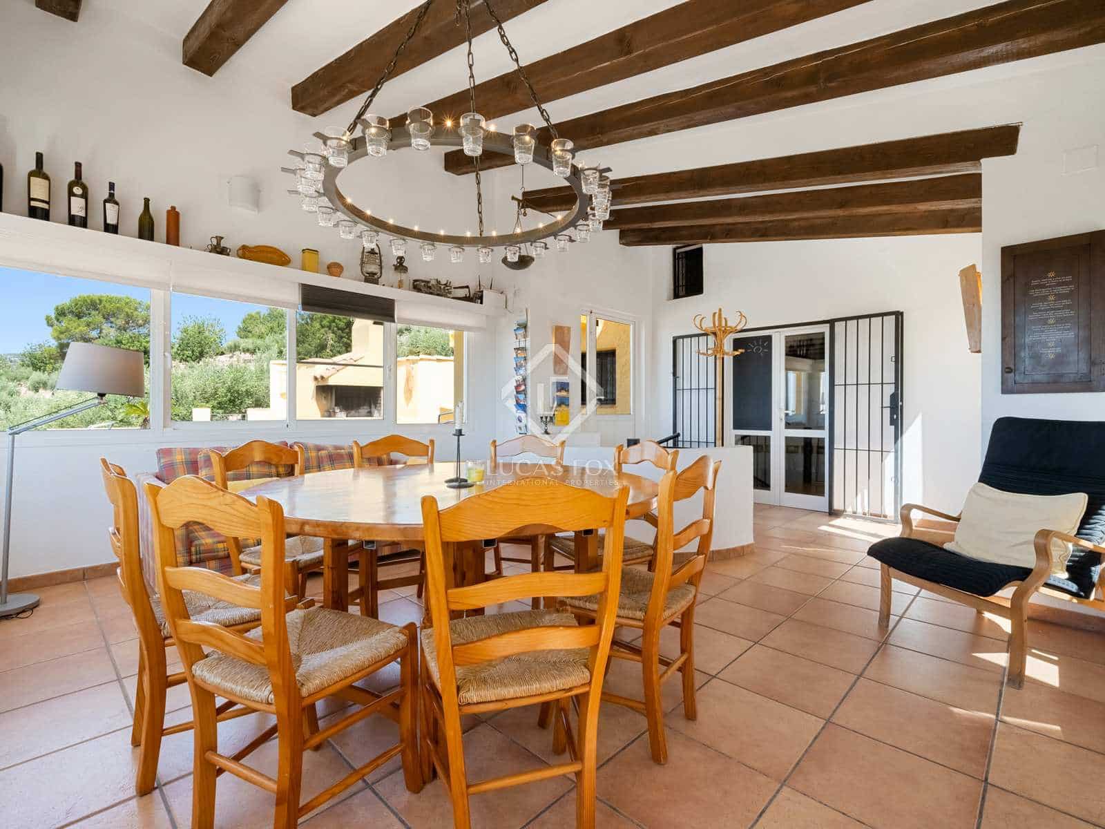 11 soveværelse Villa til salg i Tortosa med swimmingpool garage - € 1.375.000 (Ref: 7720709)