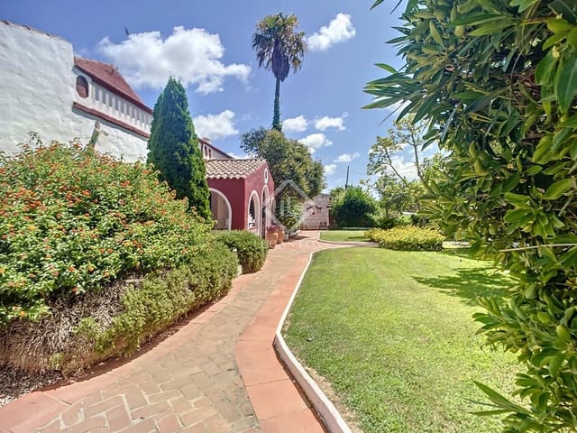 15 sypialnia Willa na sprzedaż w Mahón / Maó z basenem garażem - 6 500 000 € (Ref: 7722672)