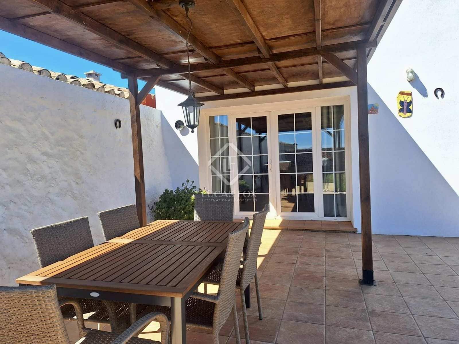 15 soverom Villa til salgs i Mahon / Mao med svømmebasseng garasje - € 6 500 000 (Ref: 7722672)