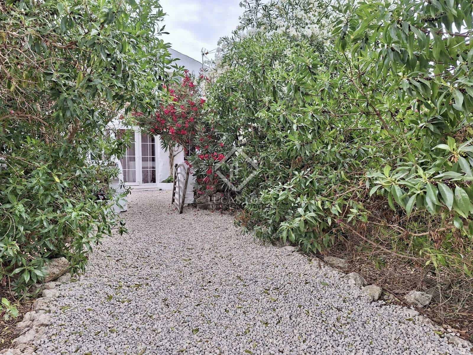 15 soverom Villa til salgs i Mahon / Mao med svømmebasseng garasje - € 6 500 000 (Ref: 7722672)