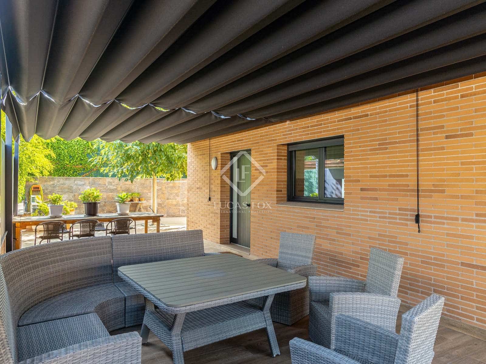 4 soverom Villa til salgs i Cabrera de Mar med svømmebasseng garasje - € 1 460 000 (Ref: 7724676)