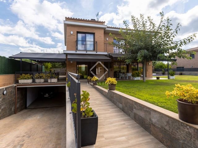 4 soveværelse Villa til salg i Cabrera de Mar med swimmingpool garage - € 1.460.000 (Ref: 7724676)