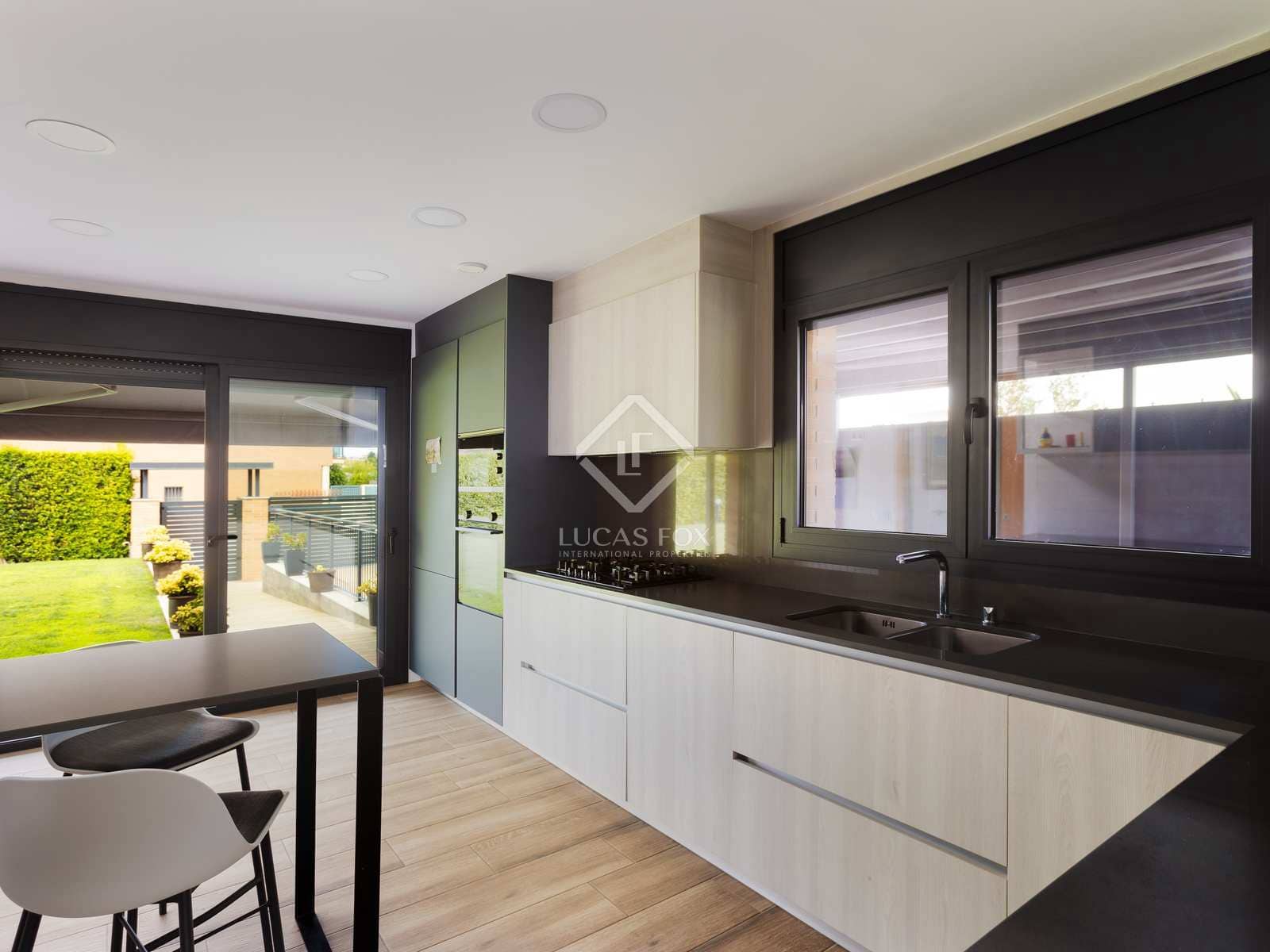 4 soverom Villa til salgs i Cabrera de Mar med svømmebasseng garasje - € 1 460 000 (Ref: 7724676)