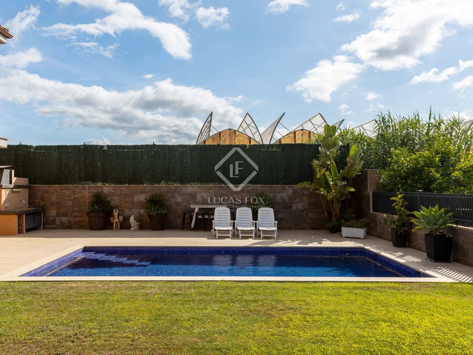 4 soverom Villa til salgs i Cabrera de Mar med svømmebasseng garasje - € 1 460 000 (Ref: 7724676)