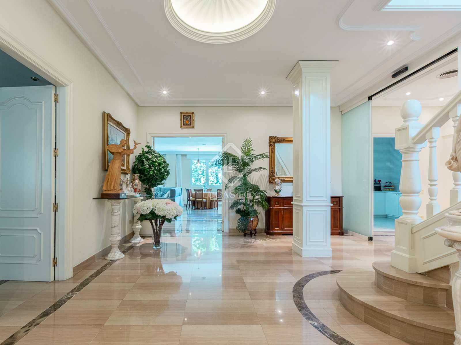 9 quarto Moradia para venda em Pozuelo de Alarcon com piscina - 3 950 000 € (Ref: 7726821)