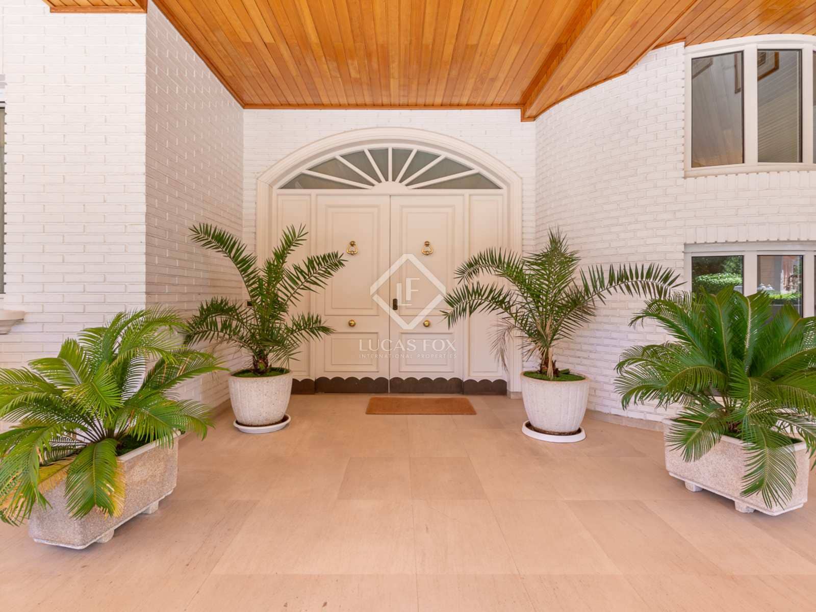 9 quarto Moradia para venda em Pozuelo de Alarcon com piscina - 3 950 000 € (Ref: 7726821)