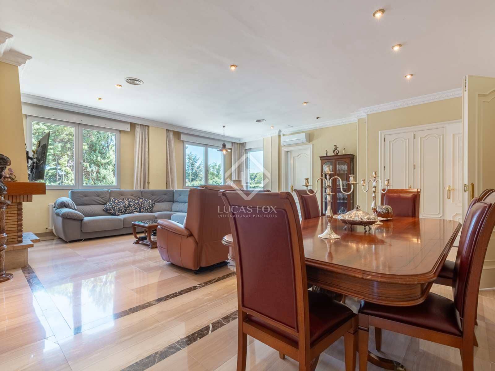 9 quarto Moradia para venda em Pozuelo de Alarcon com piscina - 3 950 000 € (Ref: 7726821)