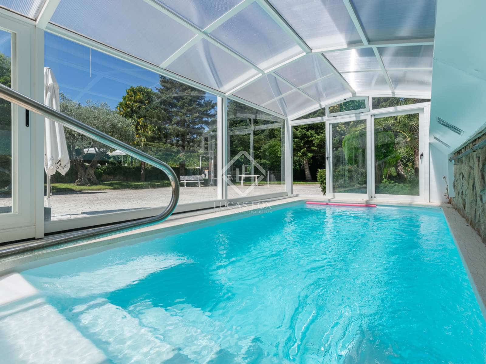 9 quarto Moradia para venda em Pozuelo de Alarcon com piscina - 3 950 000 € (Ref: 7726821)