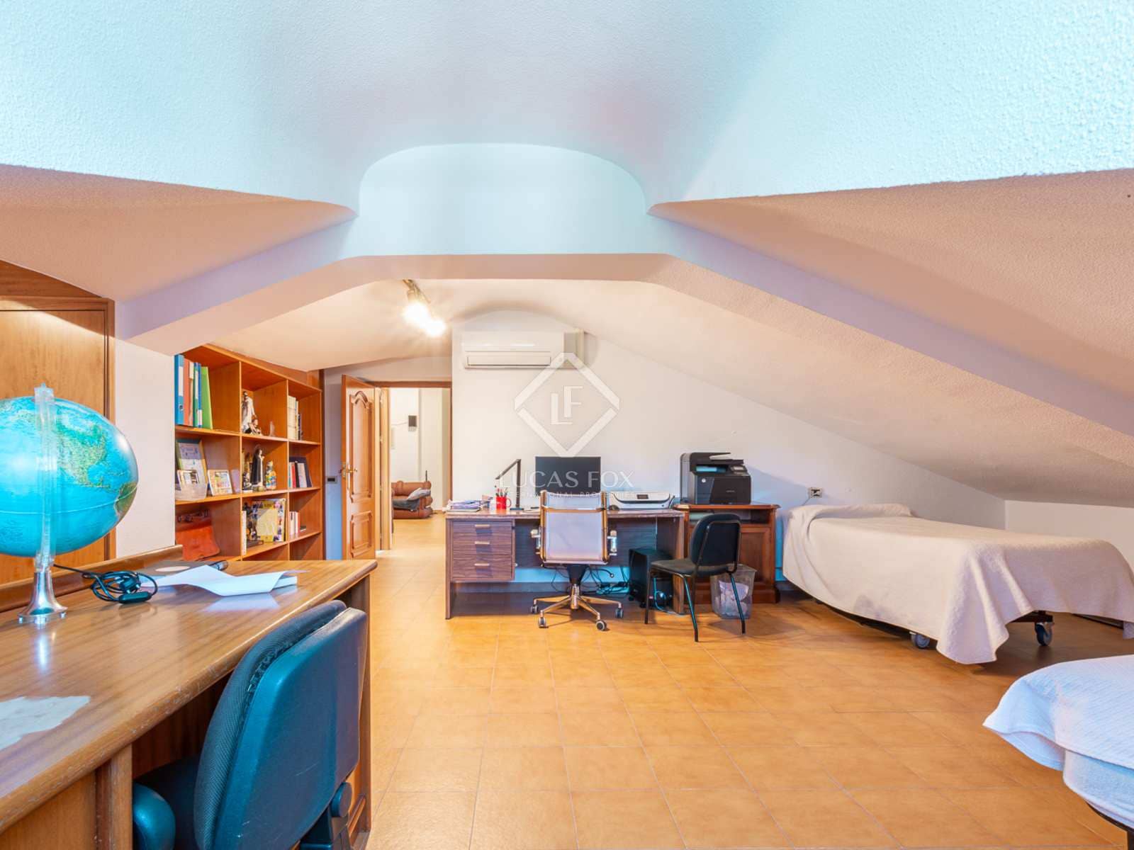 9 quarto Moradia para venda em Pozuelo de Alarcon com piscina - 3 950 000 € (Ref: 7726821)