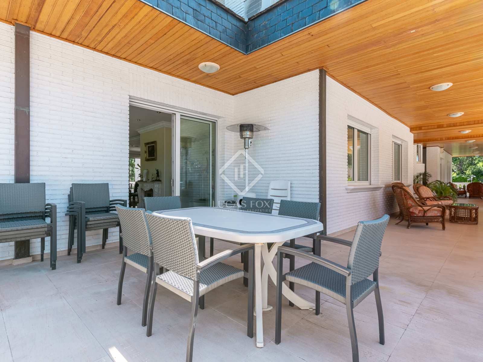 9 quarto Moradia para venda em Pozuelo de Alarcon com piscina - 3 950 000 € (Ref: 7726821)