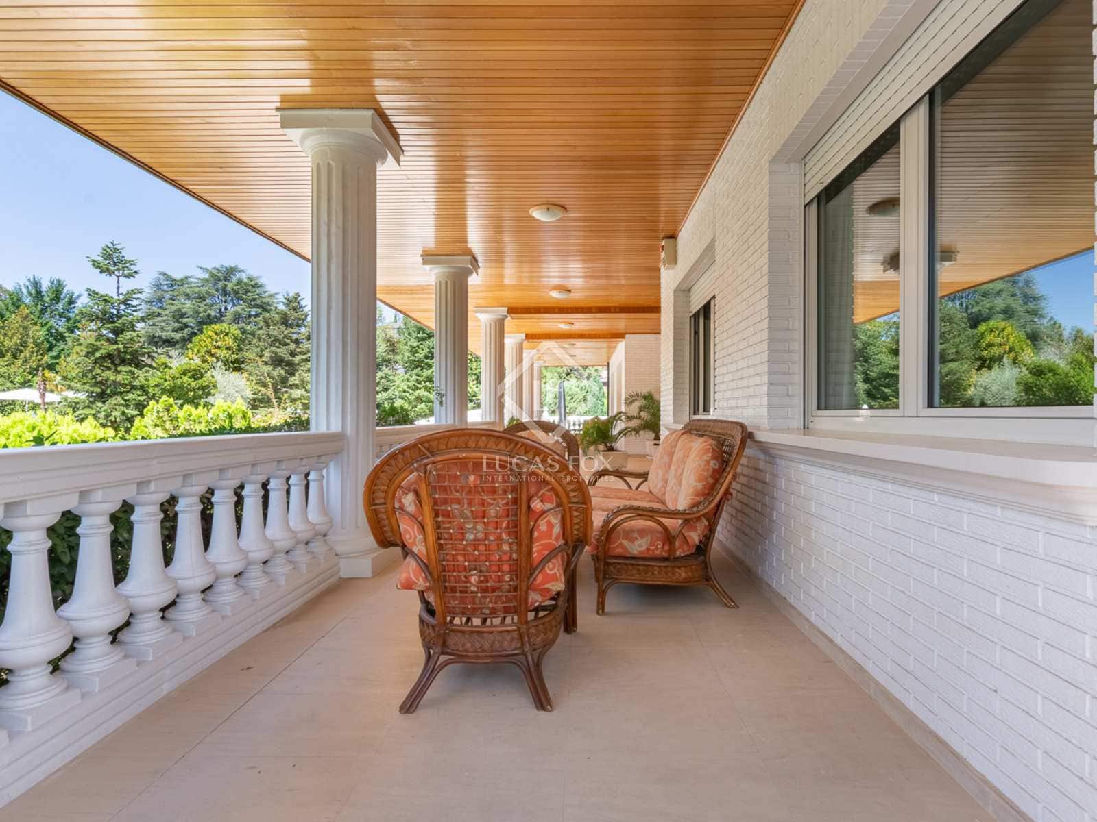 9 quarto Moradia para venda em Pozuelo de Alarcon com piscina - 3 950 000 € (Ref: 7726821)