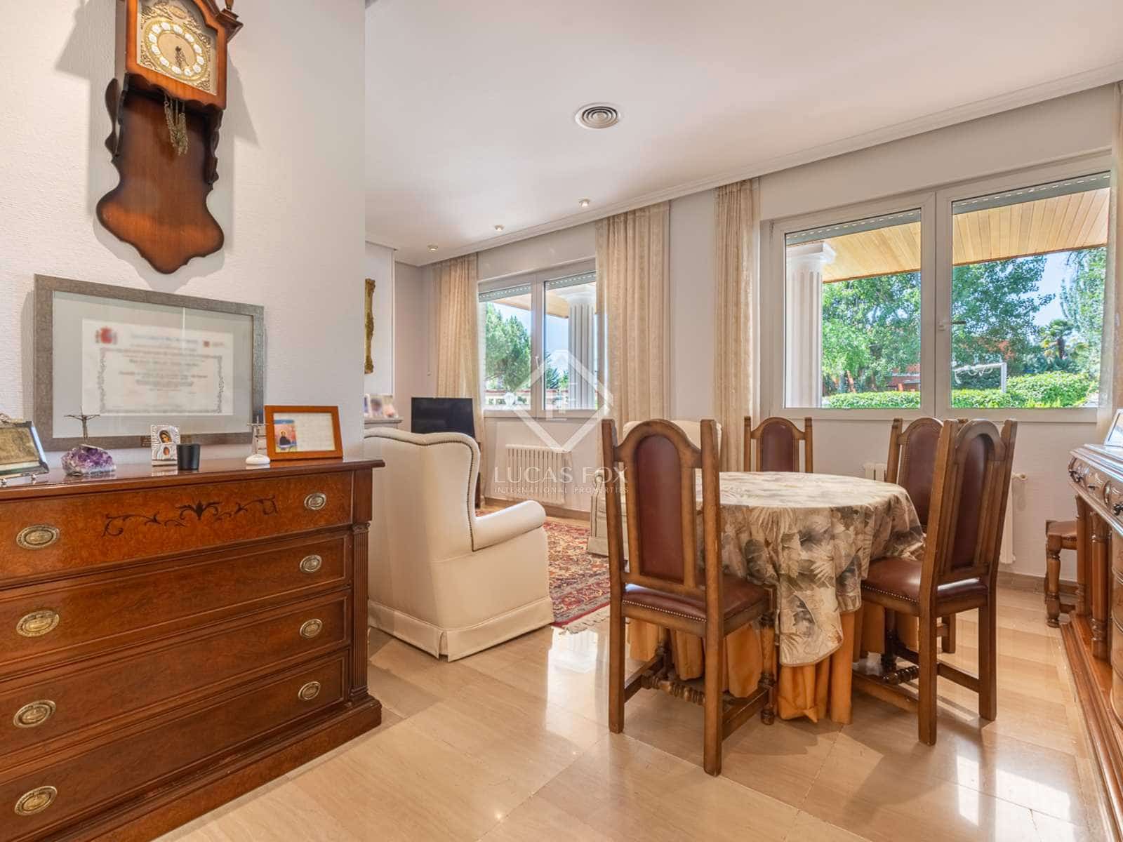 9 quarto Moradia para venda em Pozuelo de Alarcon com piscina - 3 950 000 € (Ref: 7726821)