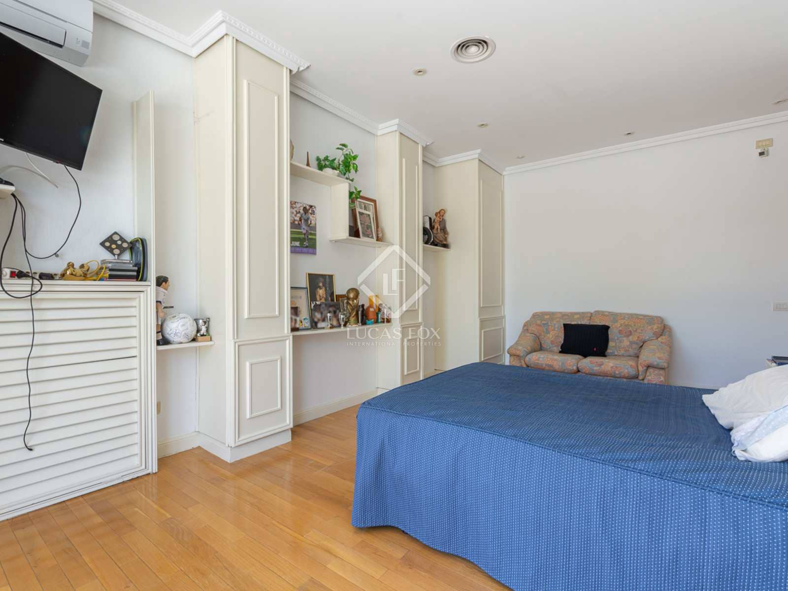 9 quarto Moradia para venda em Pozuelo de Alarcon com piscina - 3 950 000 € (Ref: 7726821)