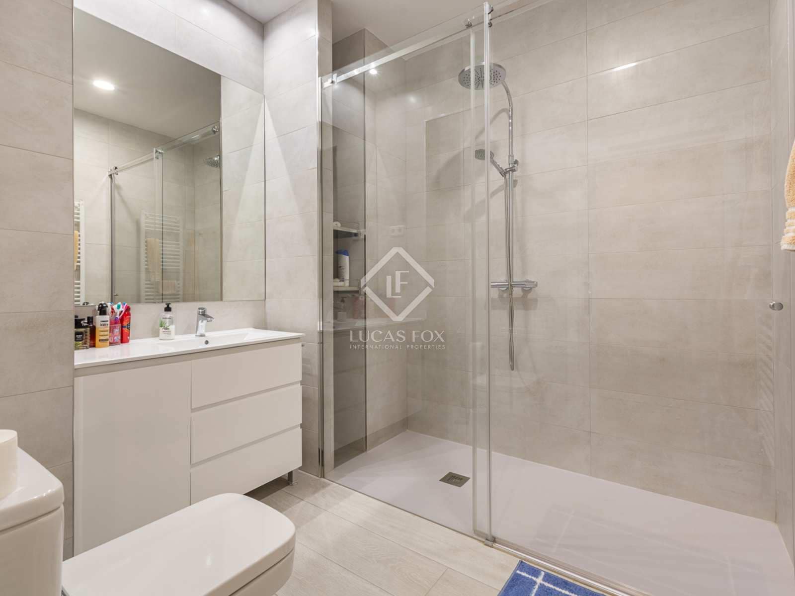 9 quarto Moradia para venda em Pozuelo de Alarcon com piscina - 3 950 000 € (Ref: 7726821)