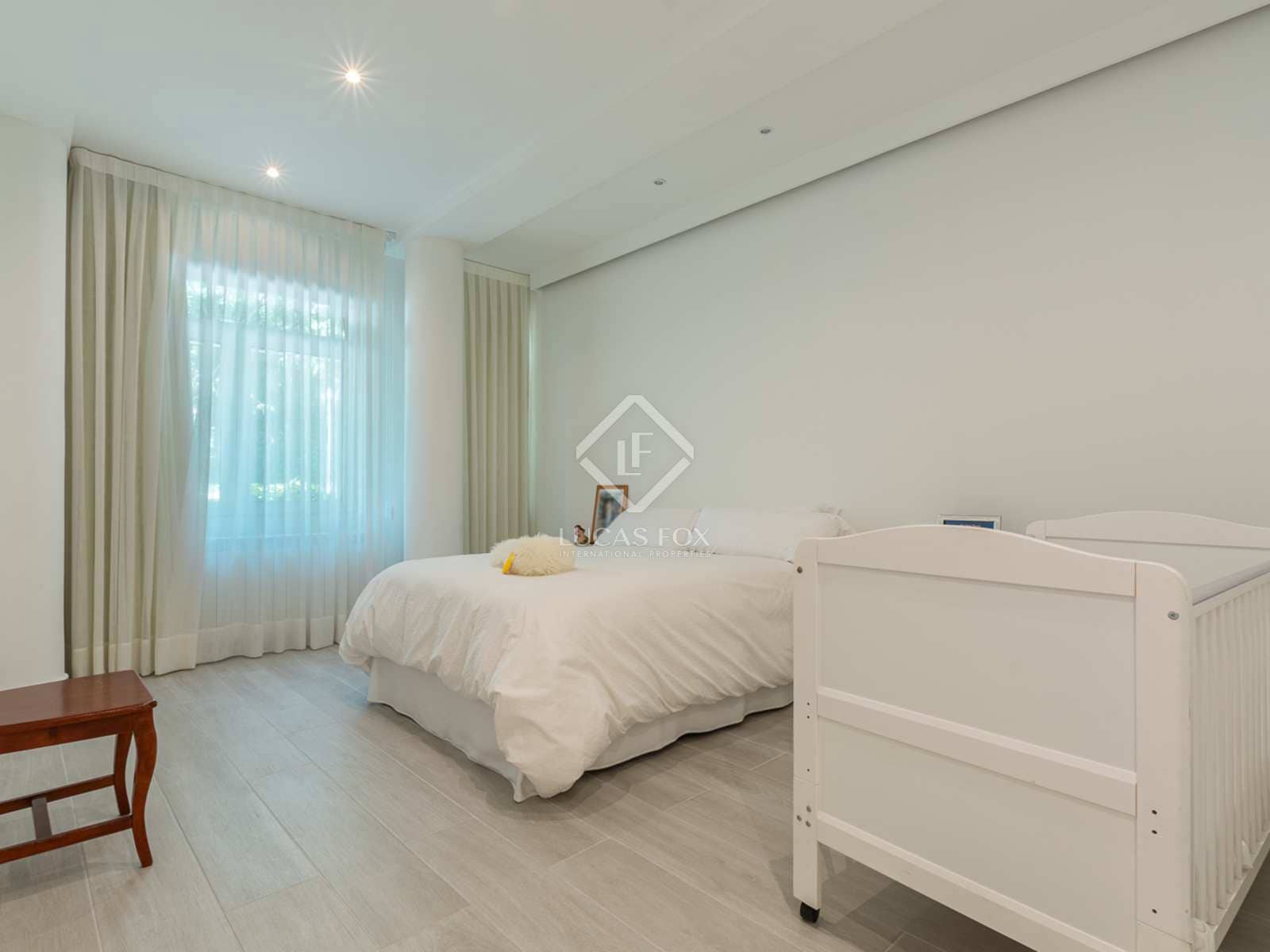 9 quarto Moradia para venda em Pozuelo de Alarcon com piscina - 3 950 000 € (Ref: 7726821)