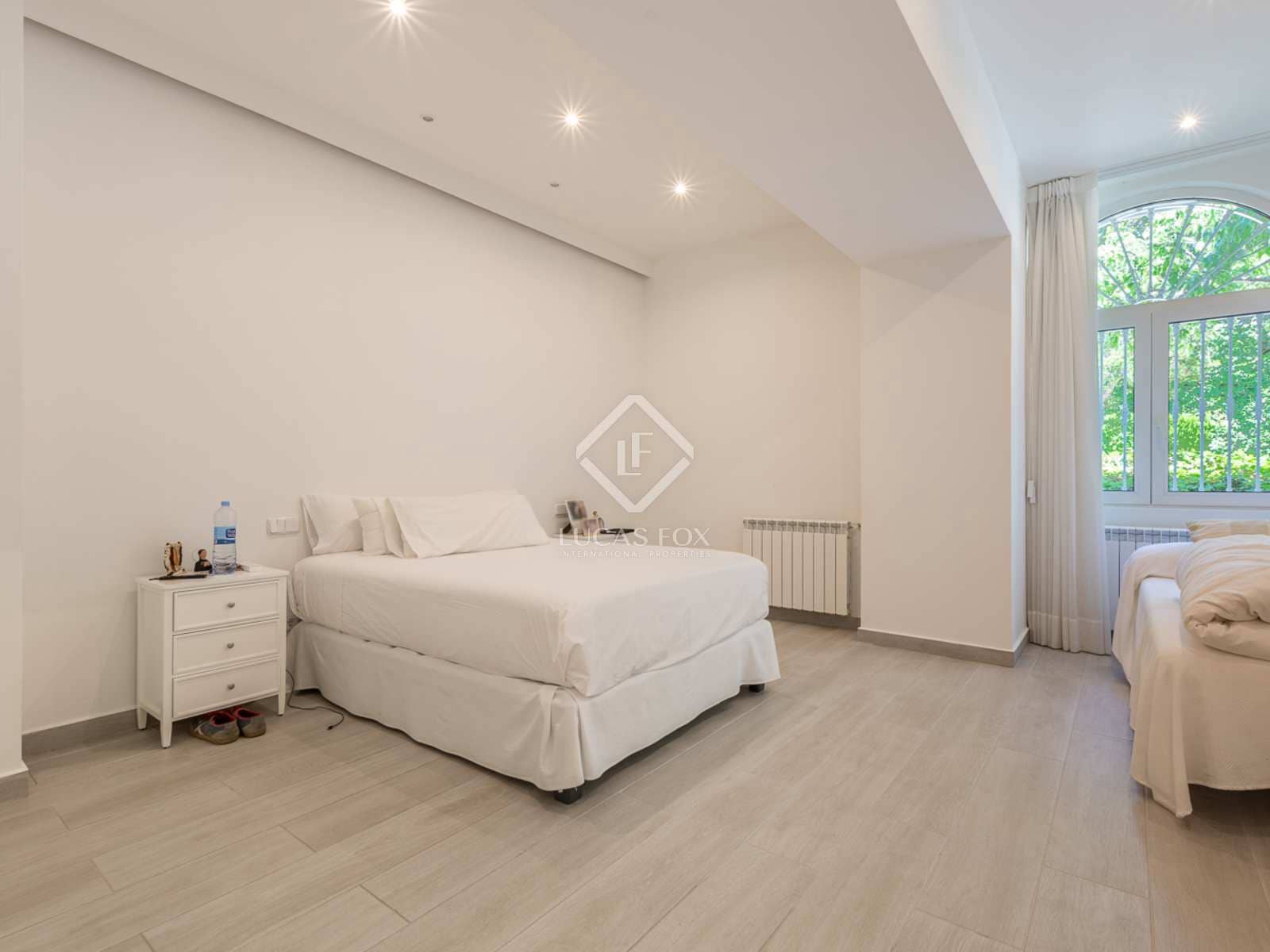 9 quarto Moradia para venda em Pozuelo de Alarcon com piscina - 3 950 000 € (Ref: 7726821)