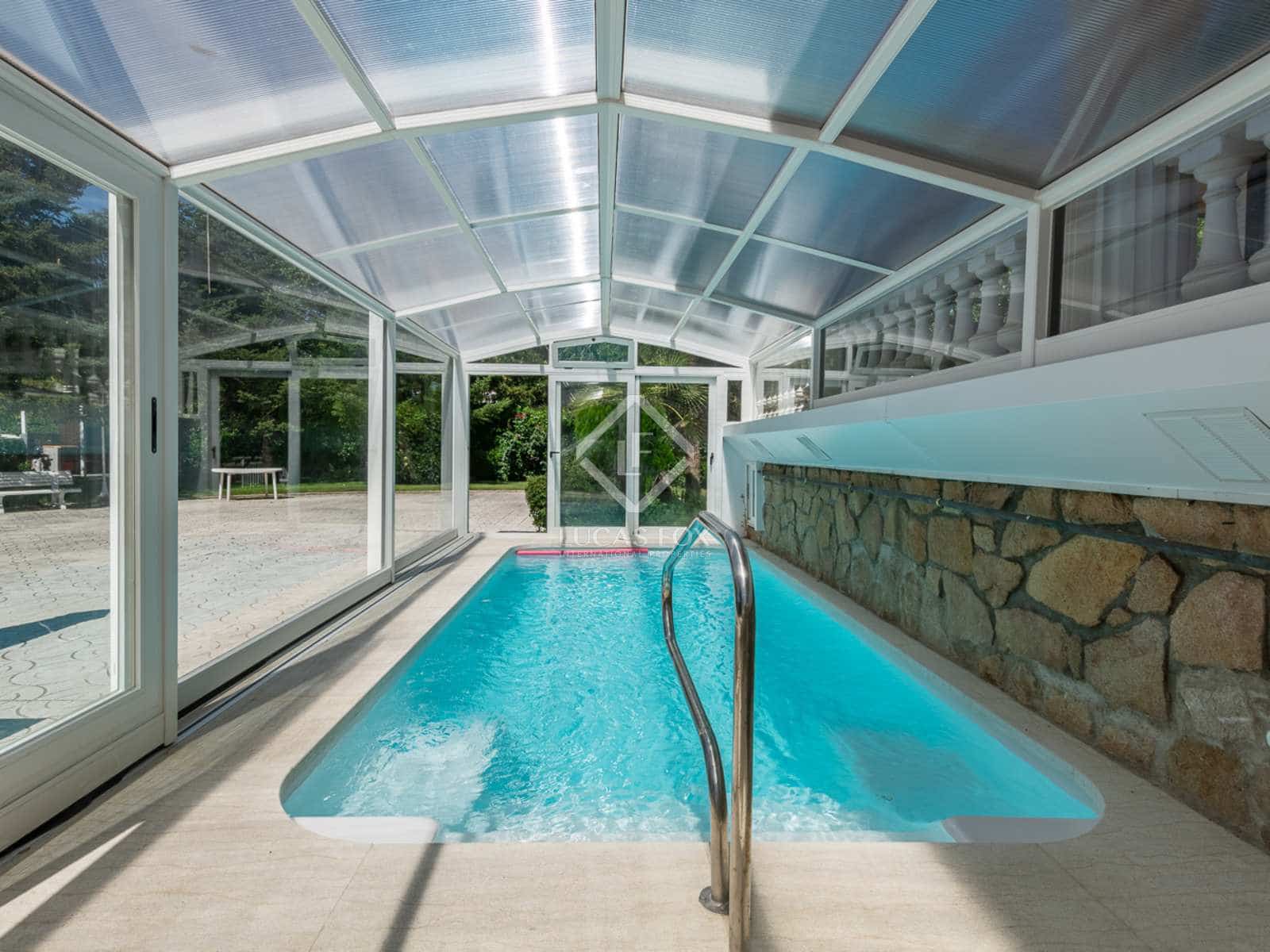 9 quarto Moradia para venda em Pozuelo de Alarcon com piscina - 3 950 000 € (Ref: 7726821)