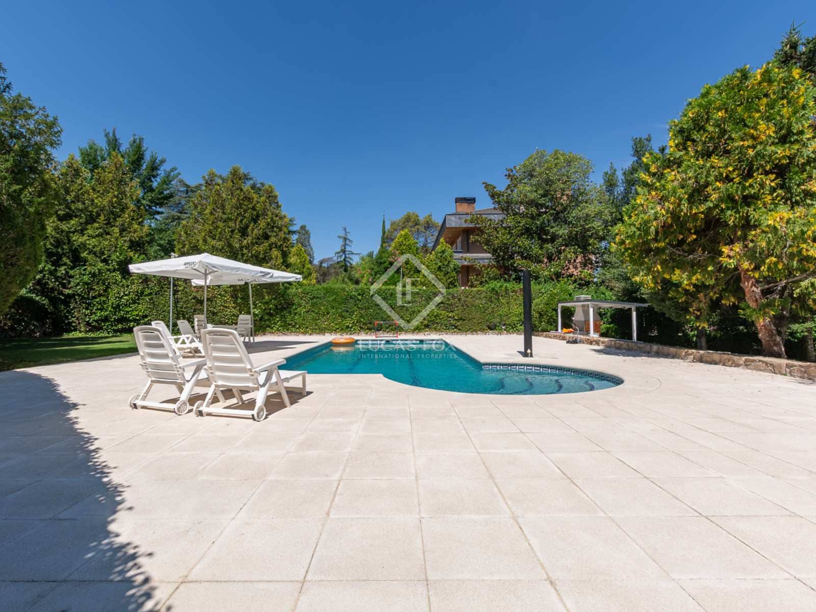 9 quarto Moradia para venda em Pozuelo de Alarcon com piscina - 3 950 000 € (Ref: 7726821)