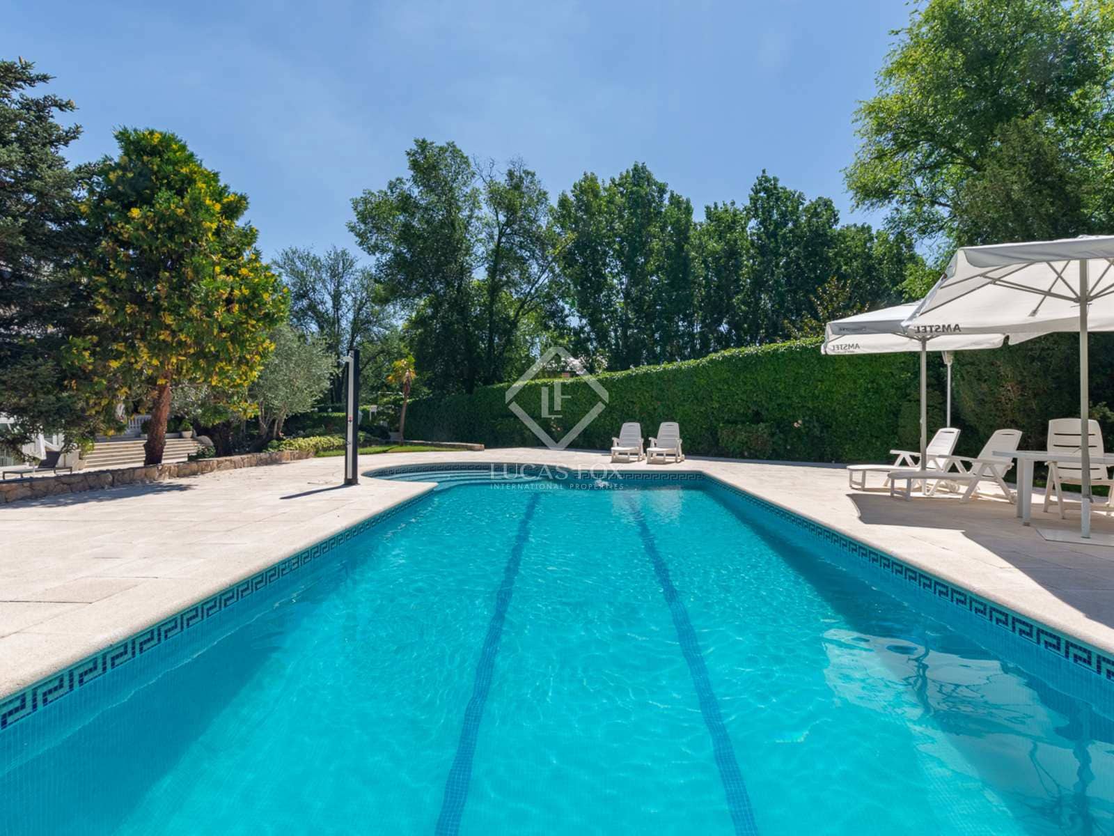 9 quarto Moradia para venda em Pozuelo de Alarcon com piscina - 3 950 000 € (Ref: 7726821)