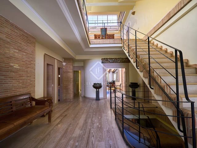 6 camera da letto Villa da affittare in Godella con piscina garage - 5.500 € (Rif: 7726828)