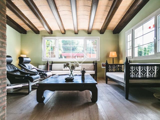 6 camera da letto Villa da affittare in Godella con piscina garage - 5.500 € (Rif: 7726828)