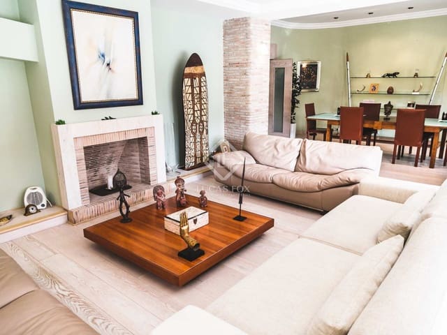 6 camera da letto Villa da affittare in Godella con piscina garage - 5.500 € (Rif: 7726828)