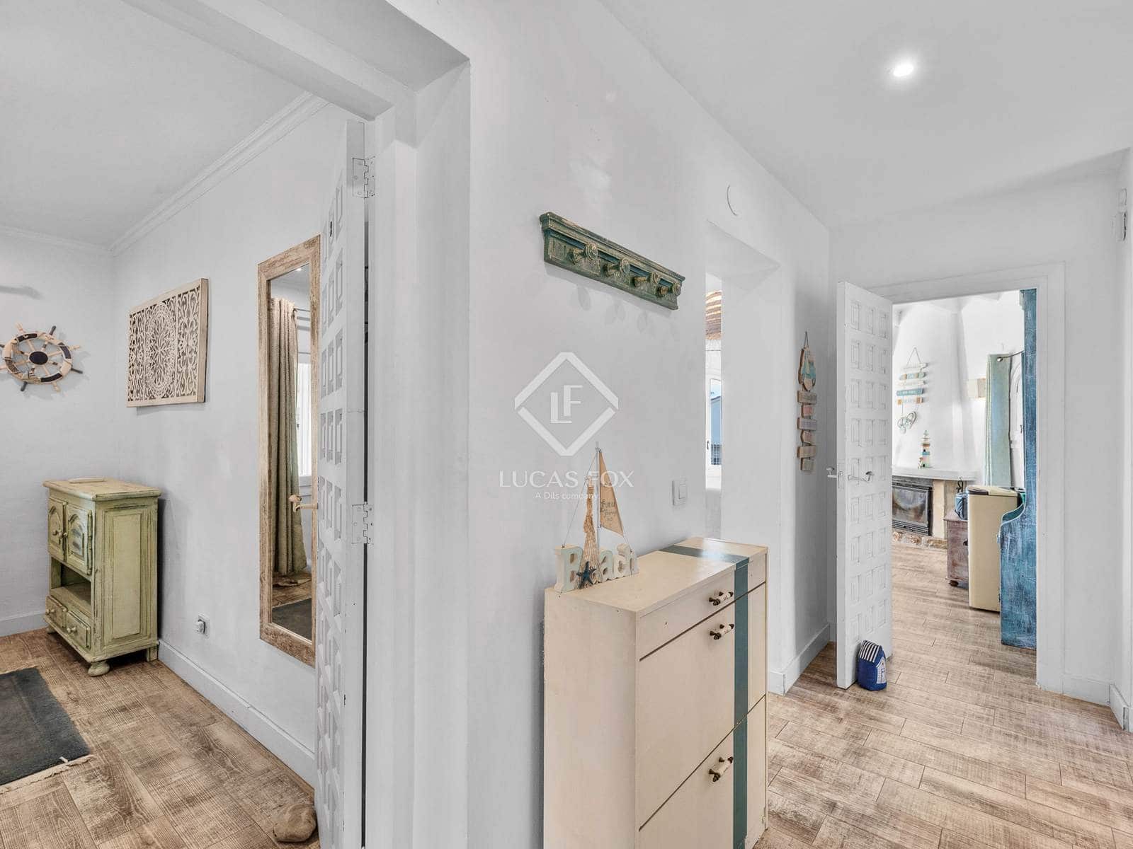 5 bedroom Villa for sale in Calpe / Calp with pool garage - € 635,000 (Ref: 7730492)