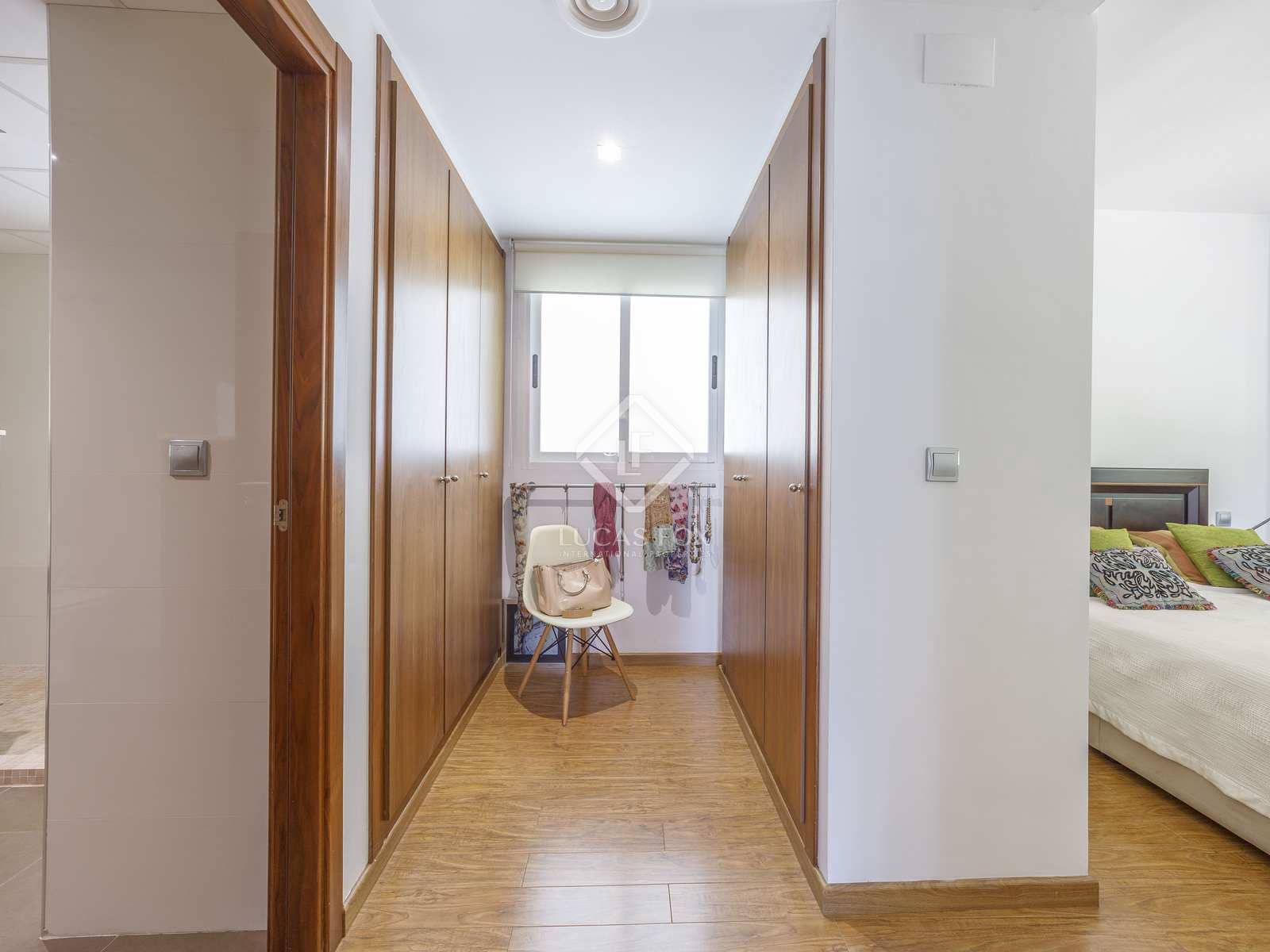 4 soveværelse Villa til salg i Betera med swimmingpool garage - € 849.000 (Ref: 7730499)