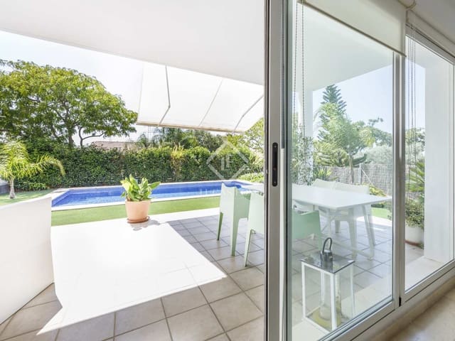 4 quarto Moradia para venda em Bétera com piscina garagem - 849 000 € (Ref: 7730499)