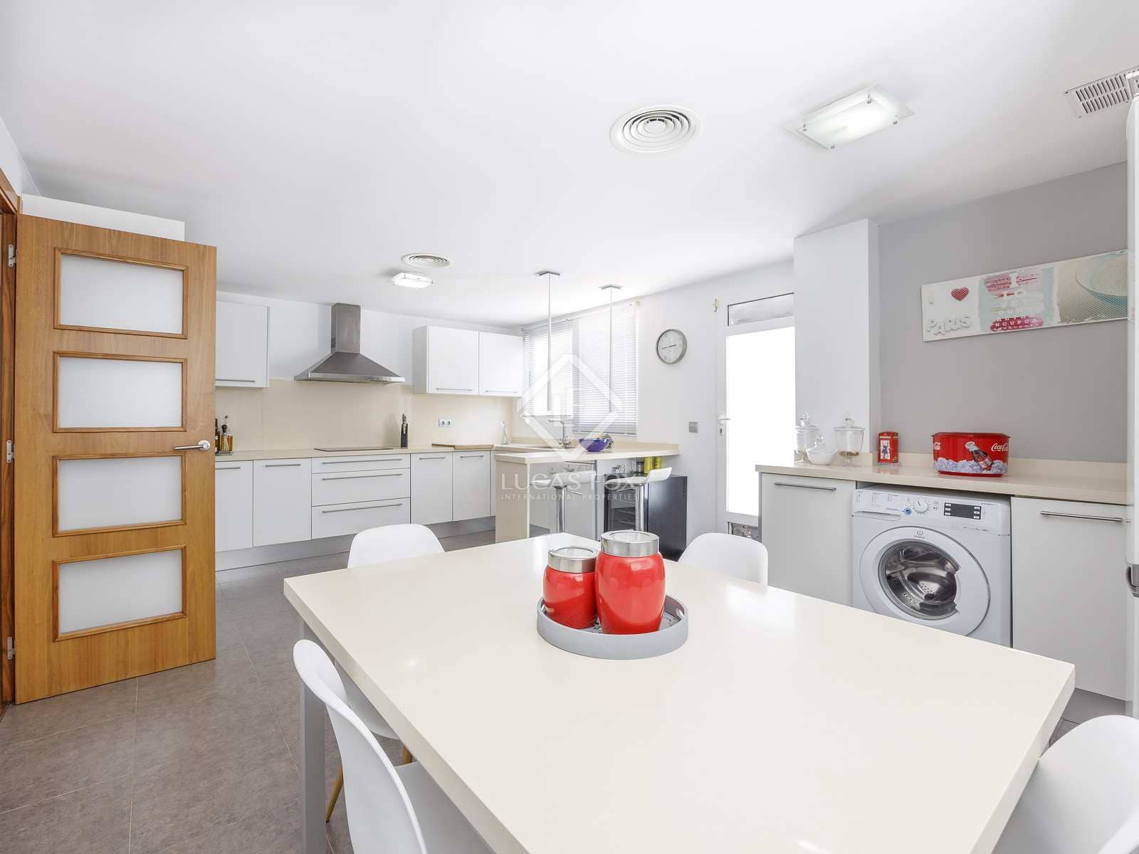 4 soveværelse Villa til salg i Betera med swimmingpool garage - € 849.000 (Ref: 7730499)