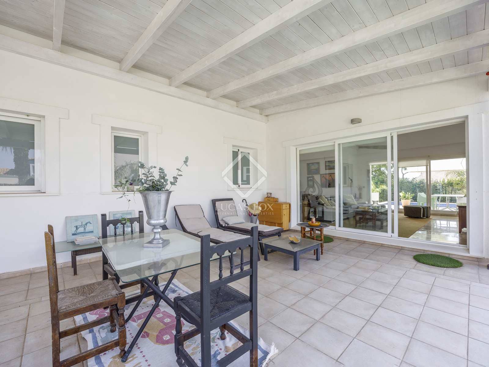 4 soveværelse Villa til salg i Betera med swimmingpool garage - € 849.000 (Ref: 7730499)