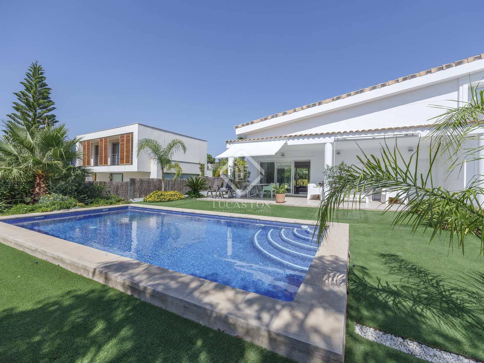 4 soveværelse Villa til salg i Betera med swimmingpool garage - € 849.000 (Ref: 7730499)