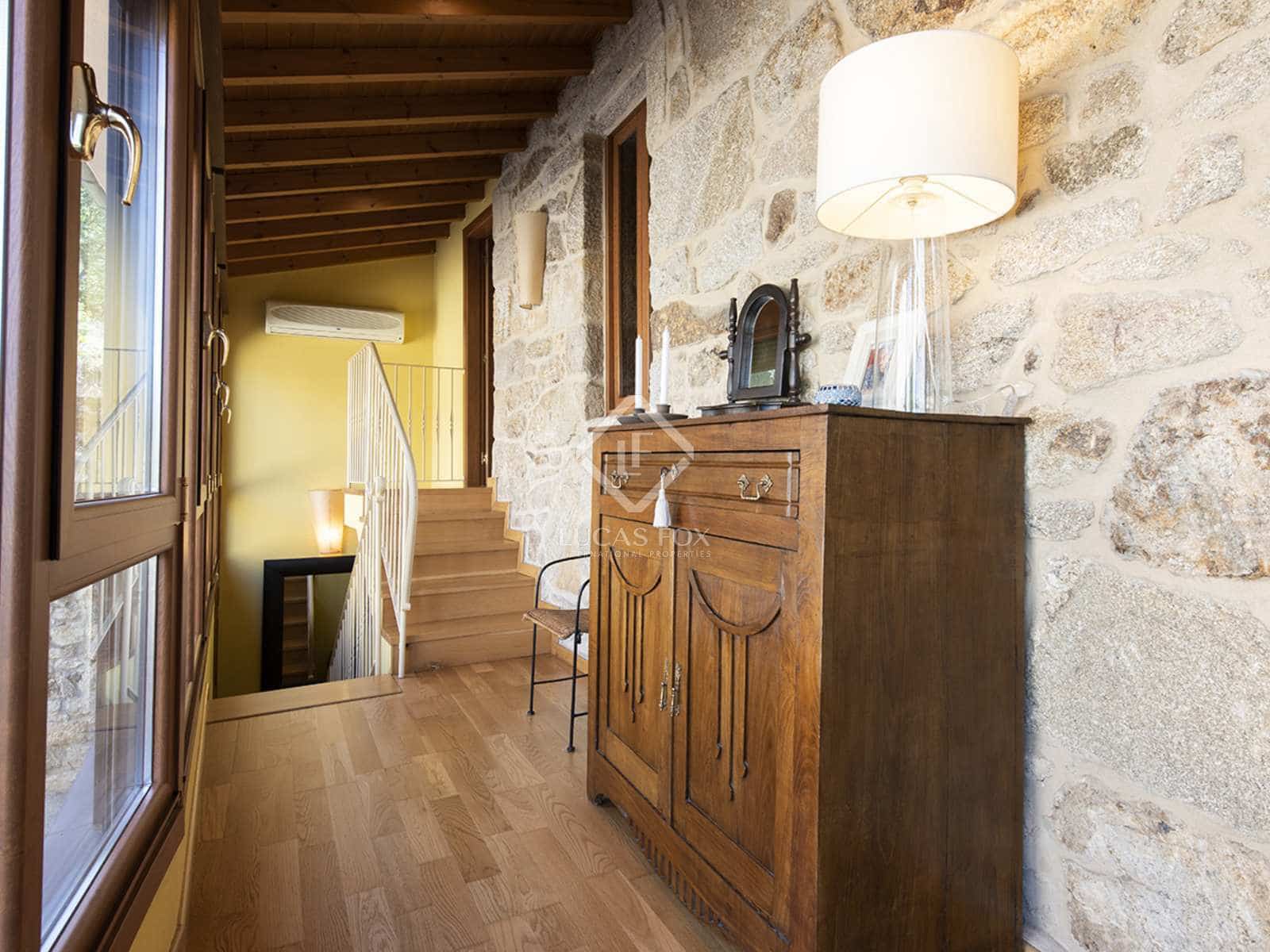 4 soveværelse Villa til salg i Celanova med garage - € 660.000 (Ref: 7731738)