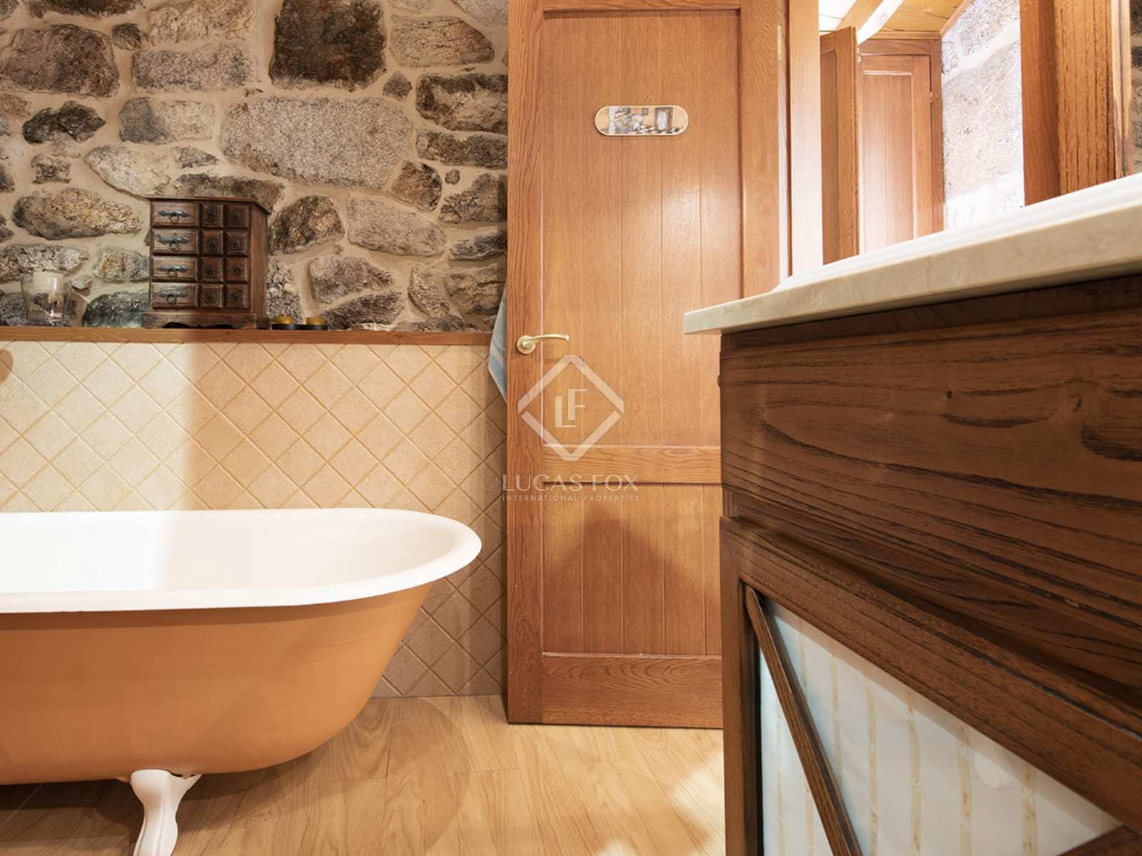 4 soveværelse Villa til salg i Celanova med garage - € 660.000 (Ref: 7731738)