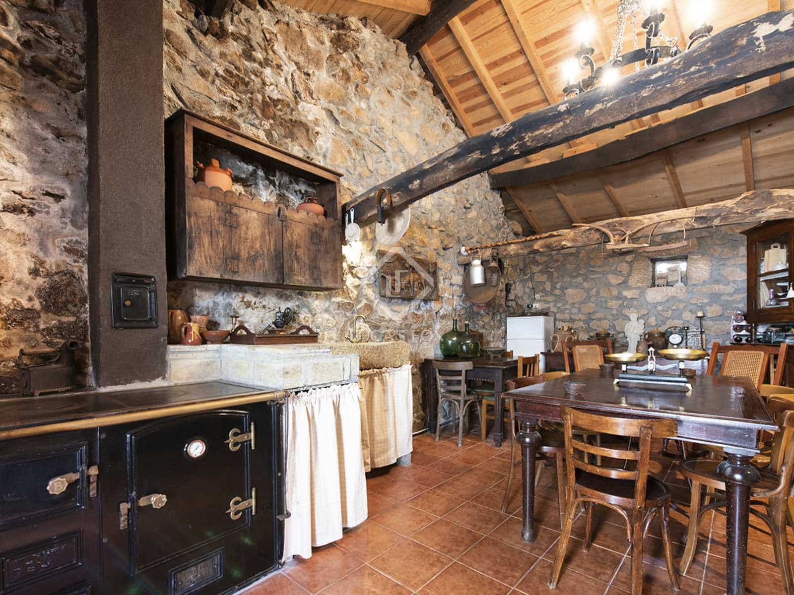 4 soveværelse Villa til salg i Celanova med garage - € 660.000 (Ref: 7731738)