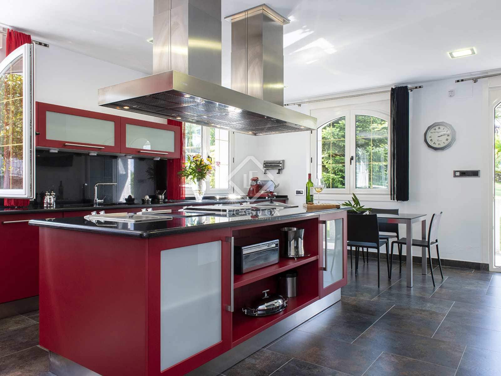 4 soveværelse Villa til salg i Nogueira de Ramuin med swimmingpool garage - € 940.000 (Ref: 7731739)