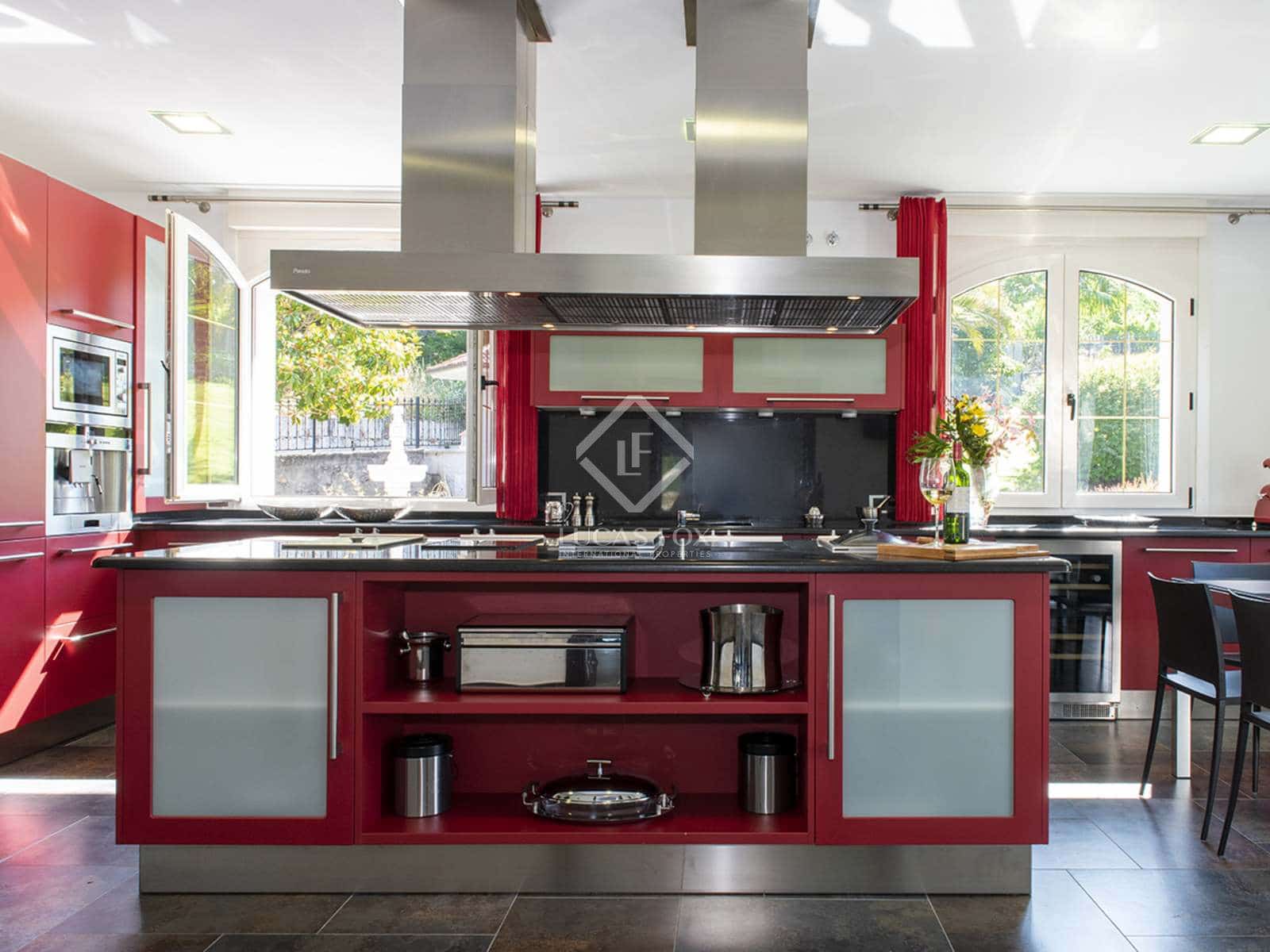 4 soveværelse Villa til salg i Nogueira de Ramuin med swimmingpool garage - € 940.000 (Ref: 7731739)