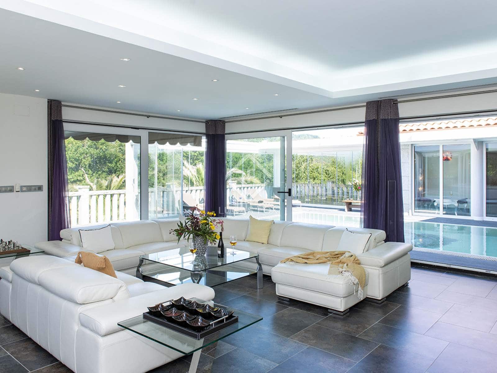 4 soveværelse Villa til salg i Nogueira de Ramuin med swimmingpool garage - € 940.000 (Ref: 7731739)