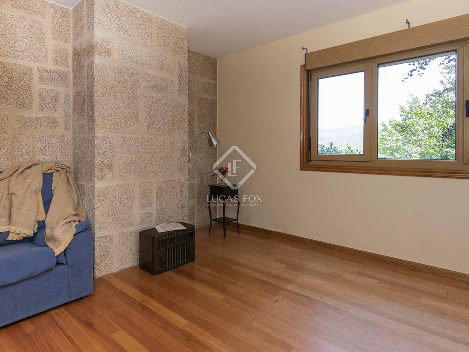 4 makuuhuone Huvila myytävänä paikassa Redondela mukana 
autotalli - 550 000 € (Ref: 7731741)