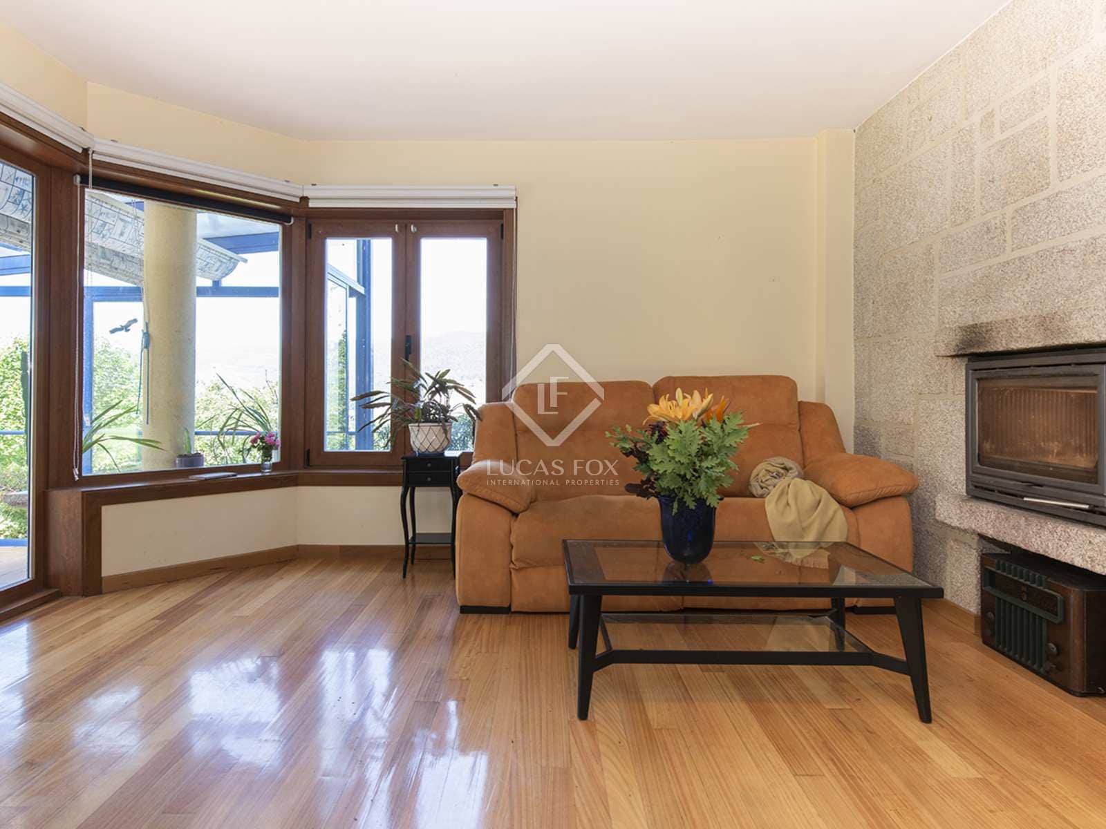 4 makuuhuone Huvila myytävänä paikassa Redondela mukana 
autotalli - 550 000 € (Ref: 7731741)