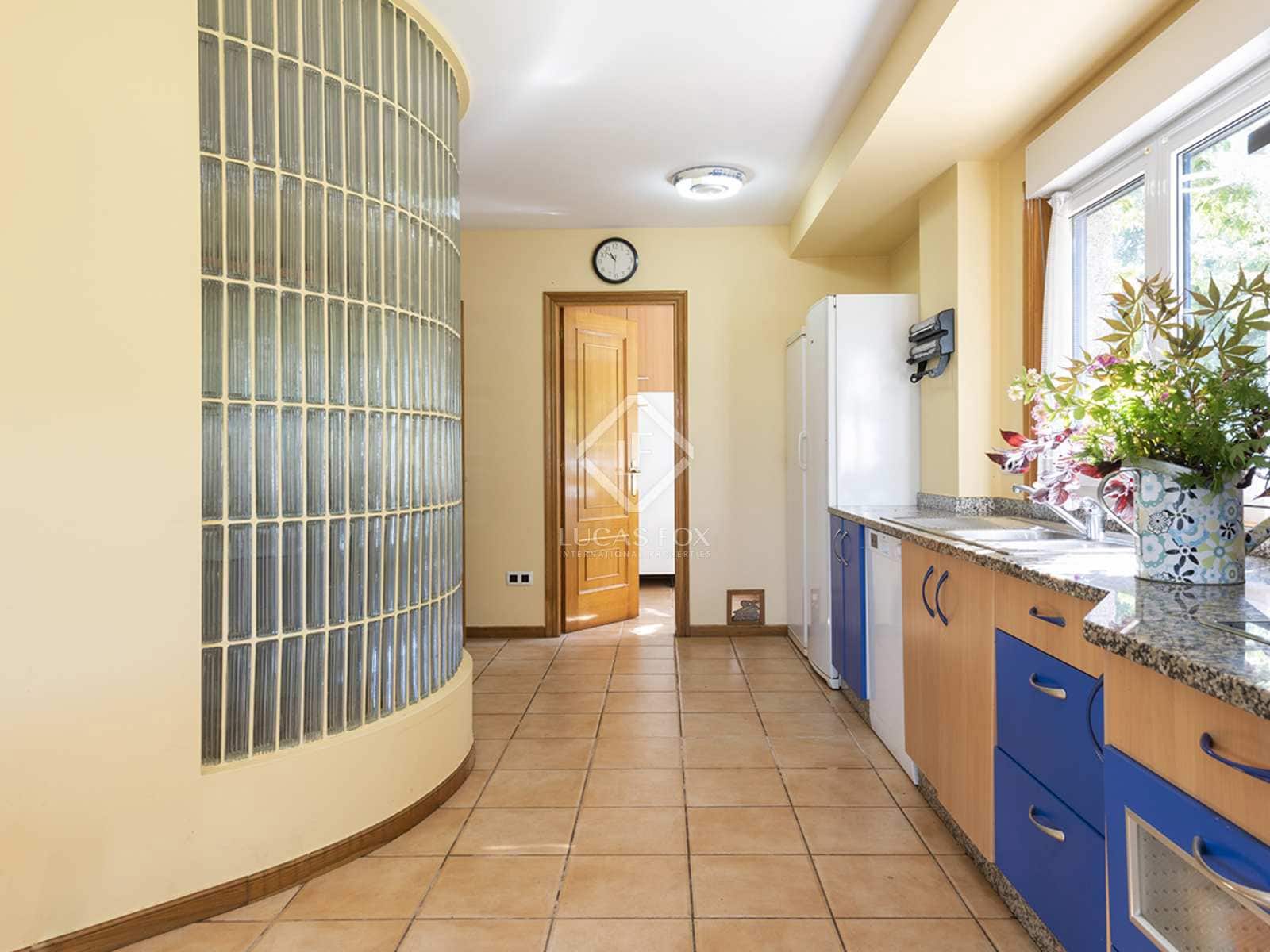 4 makuuhuone Huvila myytävänä paikassa Redondela mukana 
autotalli - 550 000 € (Ref: 7731741)