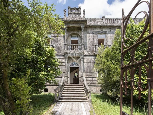 9 bedroom Finca/Country House for sale in Pazos de Borbén with garage - € 750,000 (Ref: 7731743)