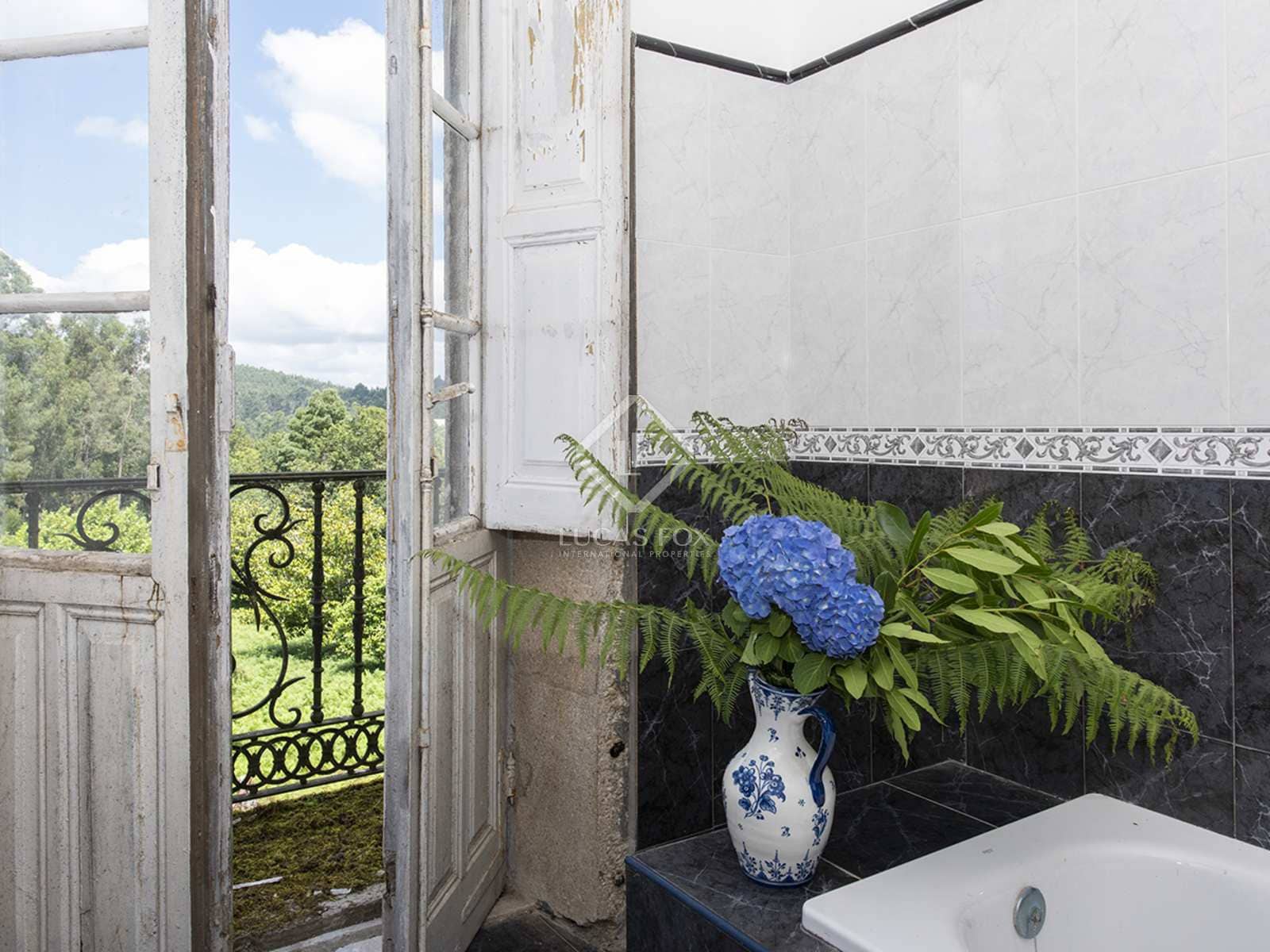 9 soveværelse Finca/Landehus til salg i Pazos de Borben med garage - € 750.000 (Ref: 7731743)