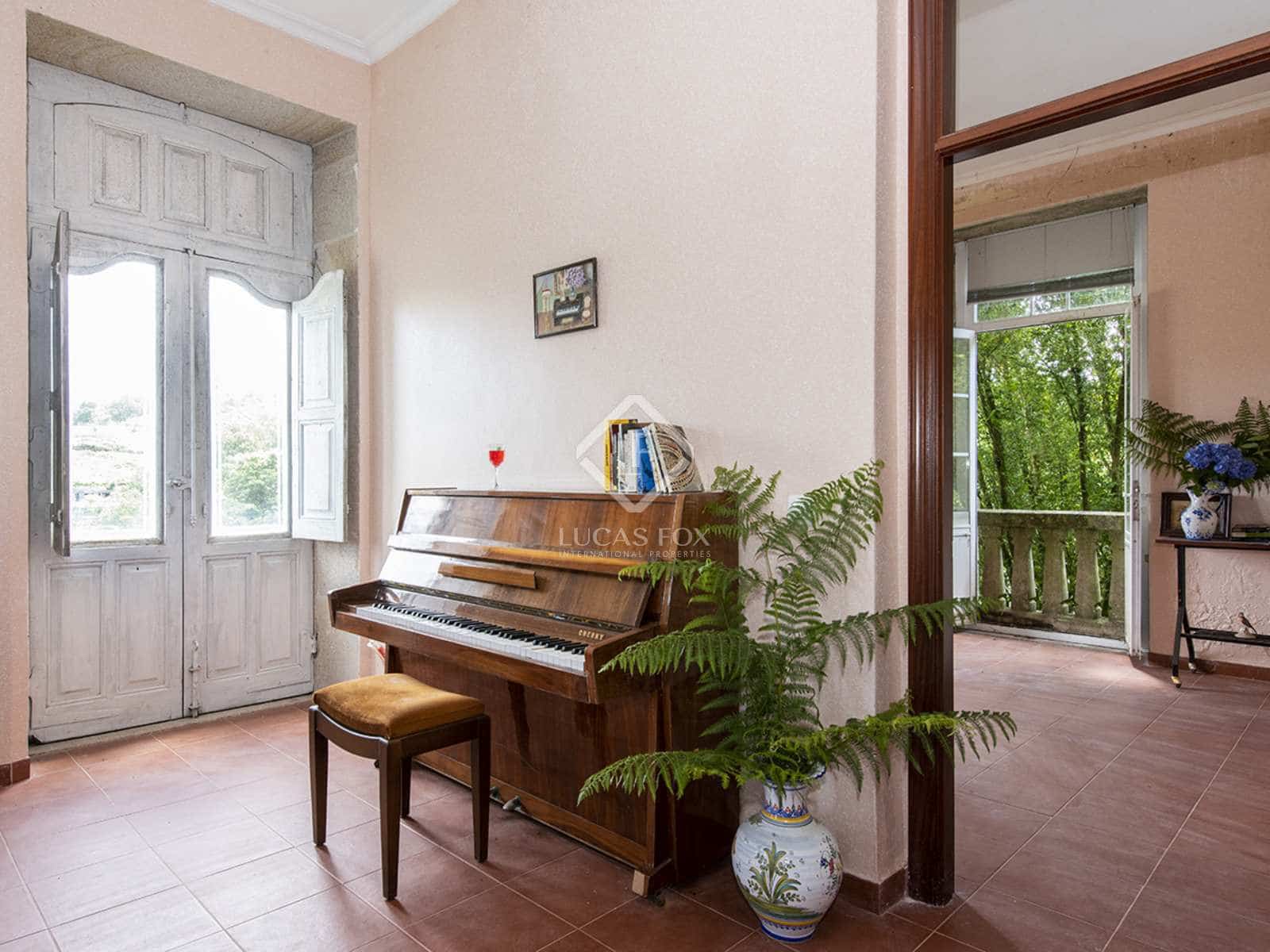 9 soveværelse Finca/Landehus til salg i Pazos de Borben med garage - € 750.000 (Ref: 7731743)