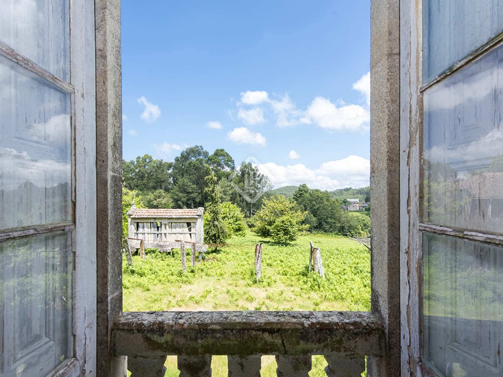9 soveværelse Finca/Landehus til salg i Pazos de Borben med garage - € 750.000 (Ref: 7731743)