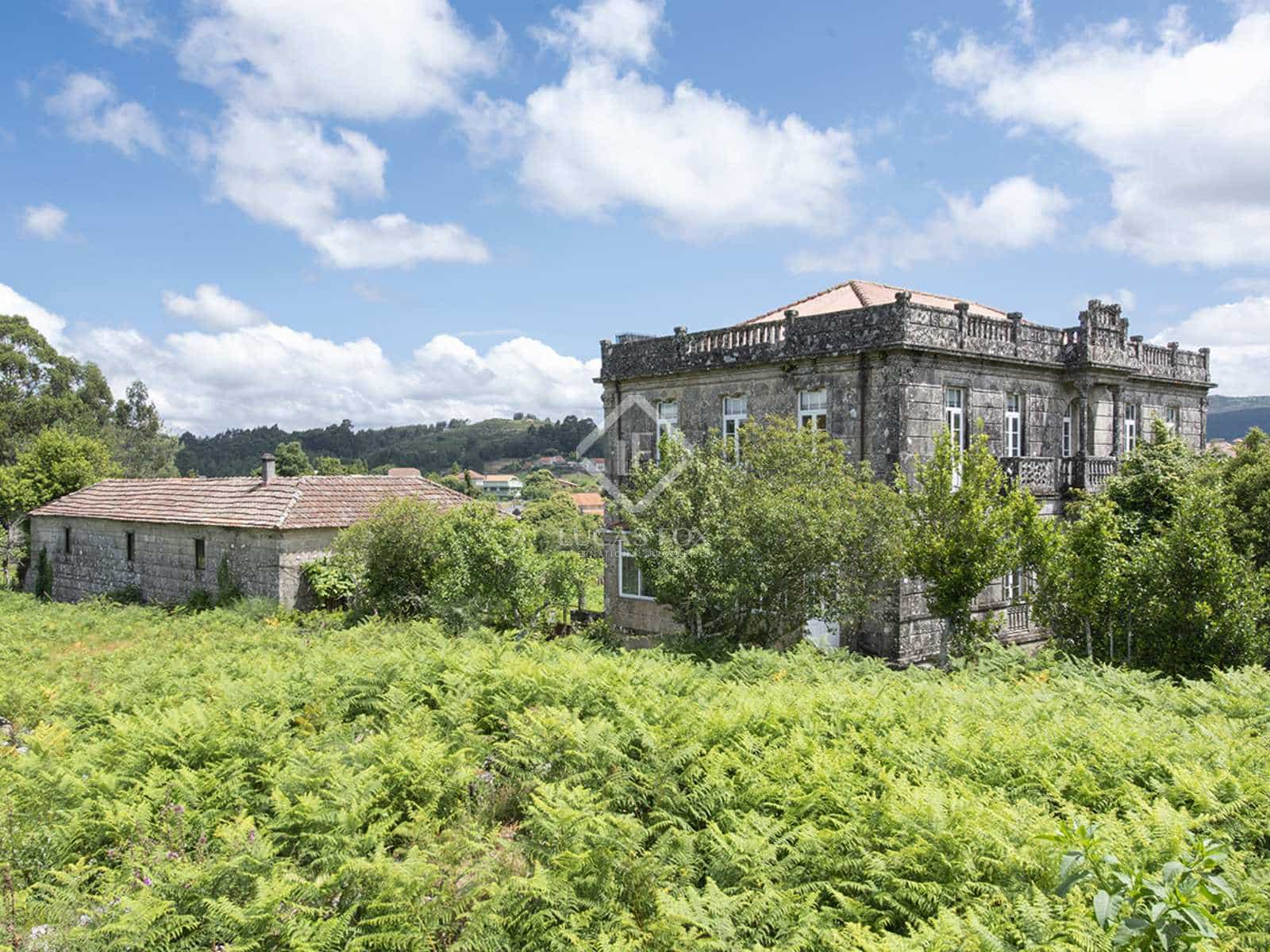 9 soveværelse Finca/Landehus til salg i Pazos de Borben med garage - € 750.000 (Ref: 7731743)