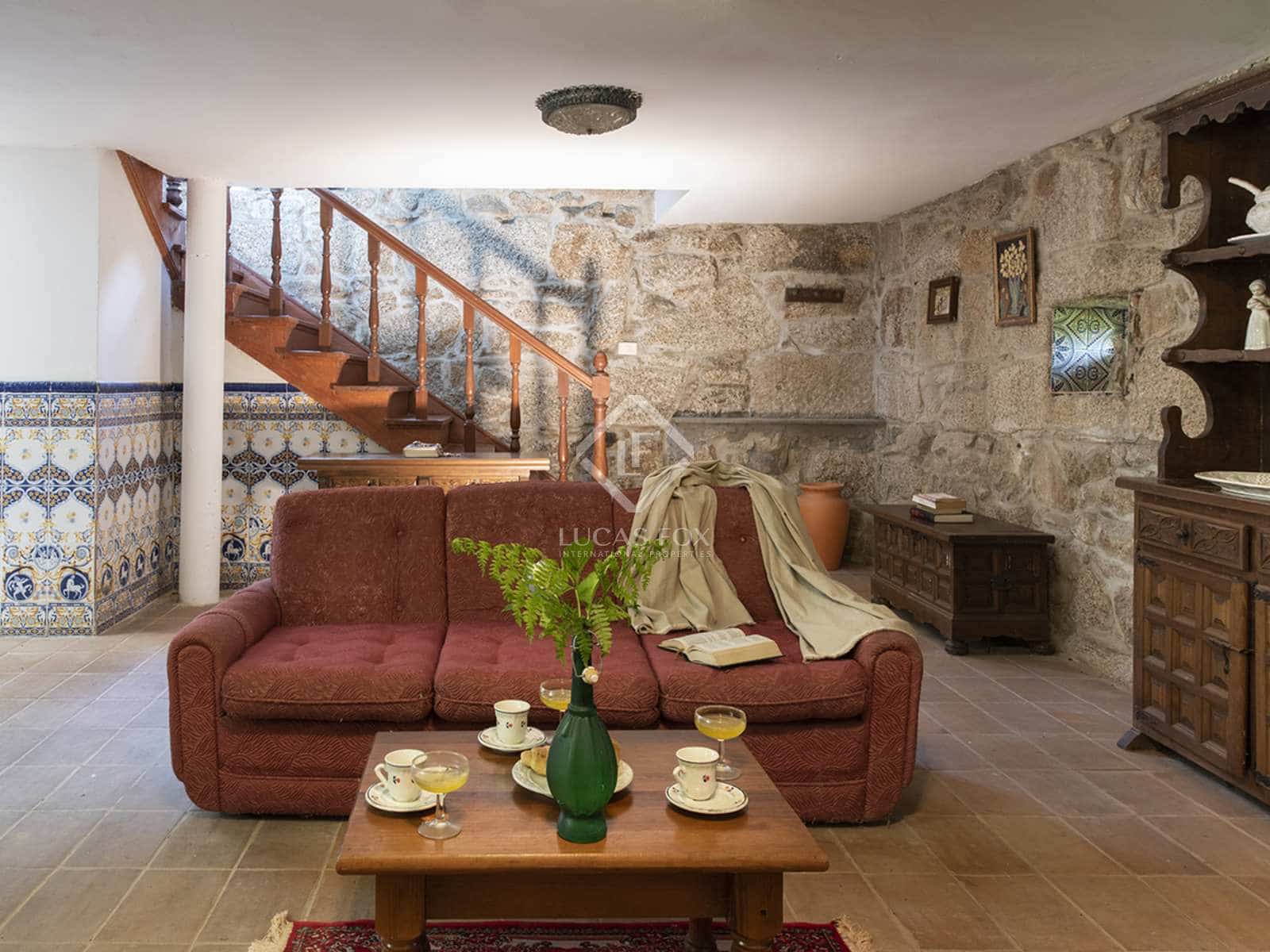 9 soveværelse Finca/Landehus til salg i Pazos de Borben med garage - € 750.000 (Ref: 7731743)