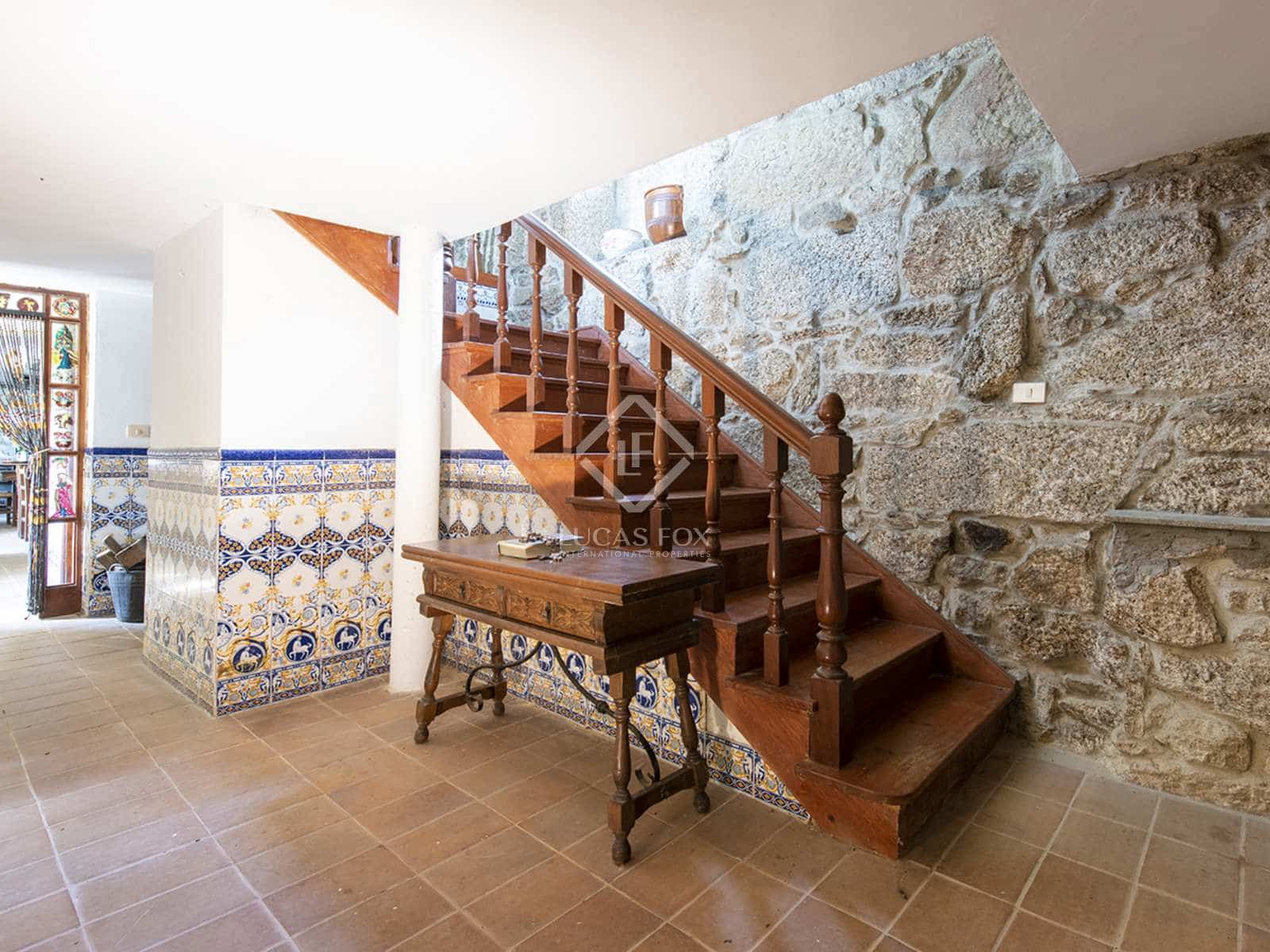 9 soveværelse Finca/Landehus til salg i Pazos de Borben med garage - € 750.000 (Ref: 7731743)