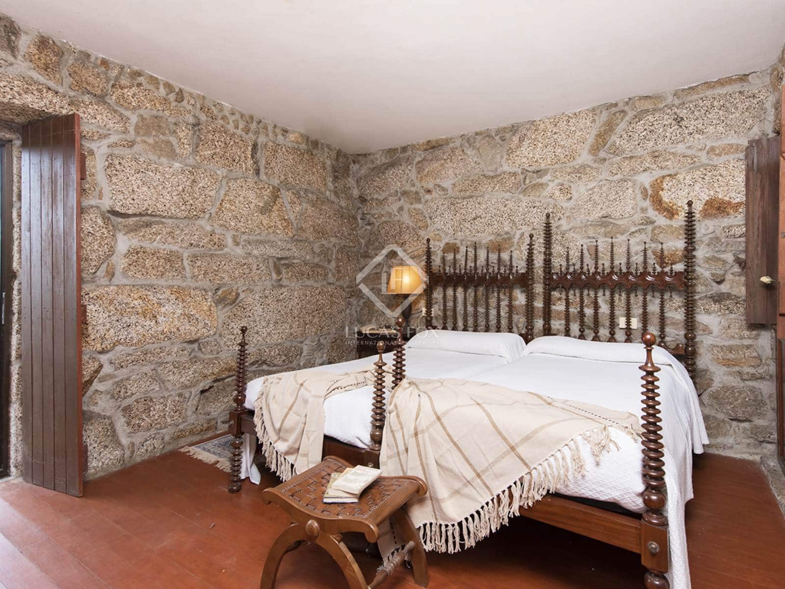 9 soveværelse Finca/Landehus til salg i Pazos de Borben med garage - € 750.000 (Ref: 7731743)