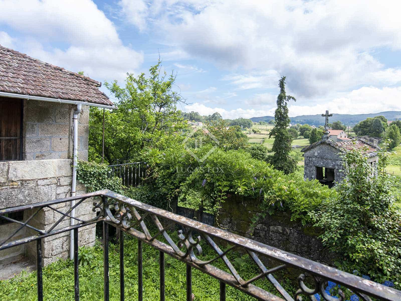 9 soveværelse Finca/Landehus til salg i Pazos de Borben med garage - € 750.000 (Ref: 7731743)